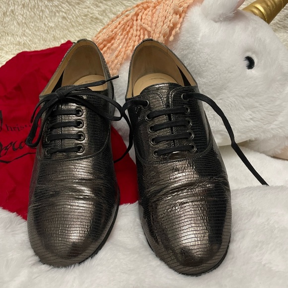 Christian Louboutin size 38 lace up oxfords metallic embossed leather - Picture 8 of 16